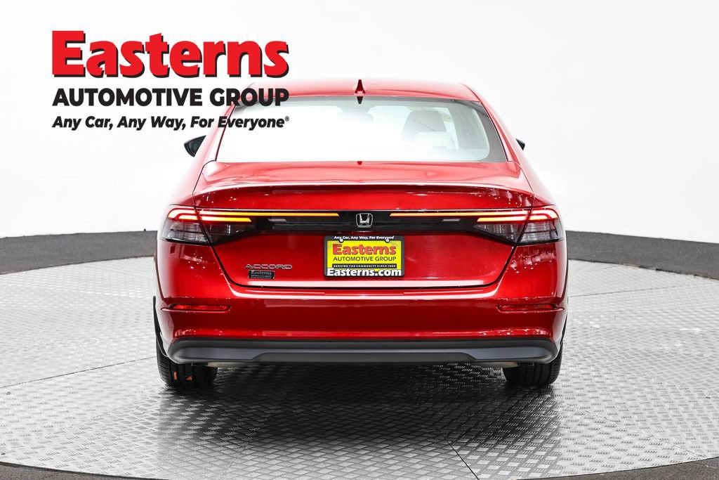 Used 2023 Honda Accord EX image 6