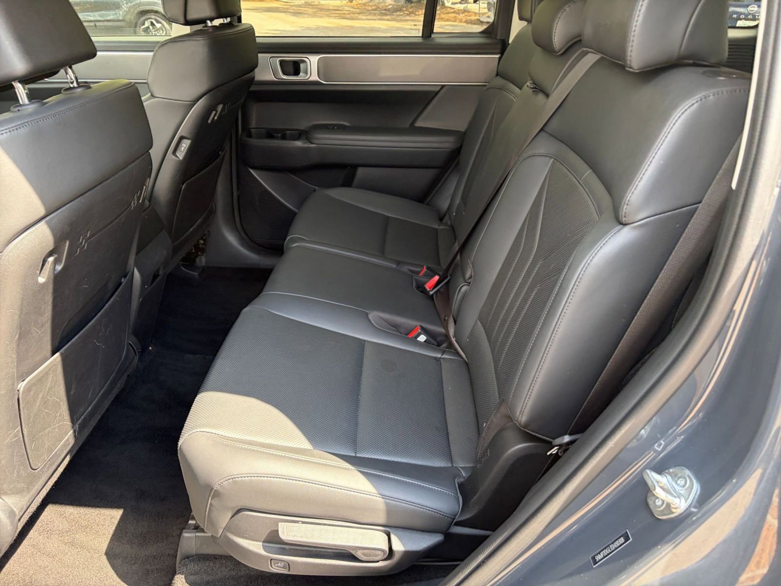 Used 2025 Hyundai Santa Fe SEL AWD/4WD image 39