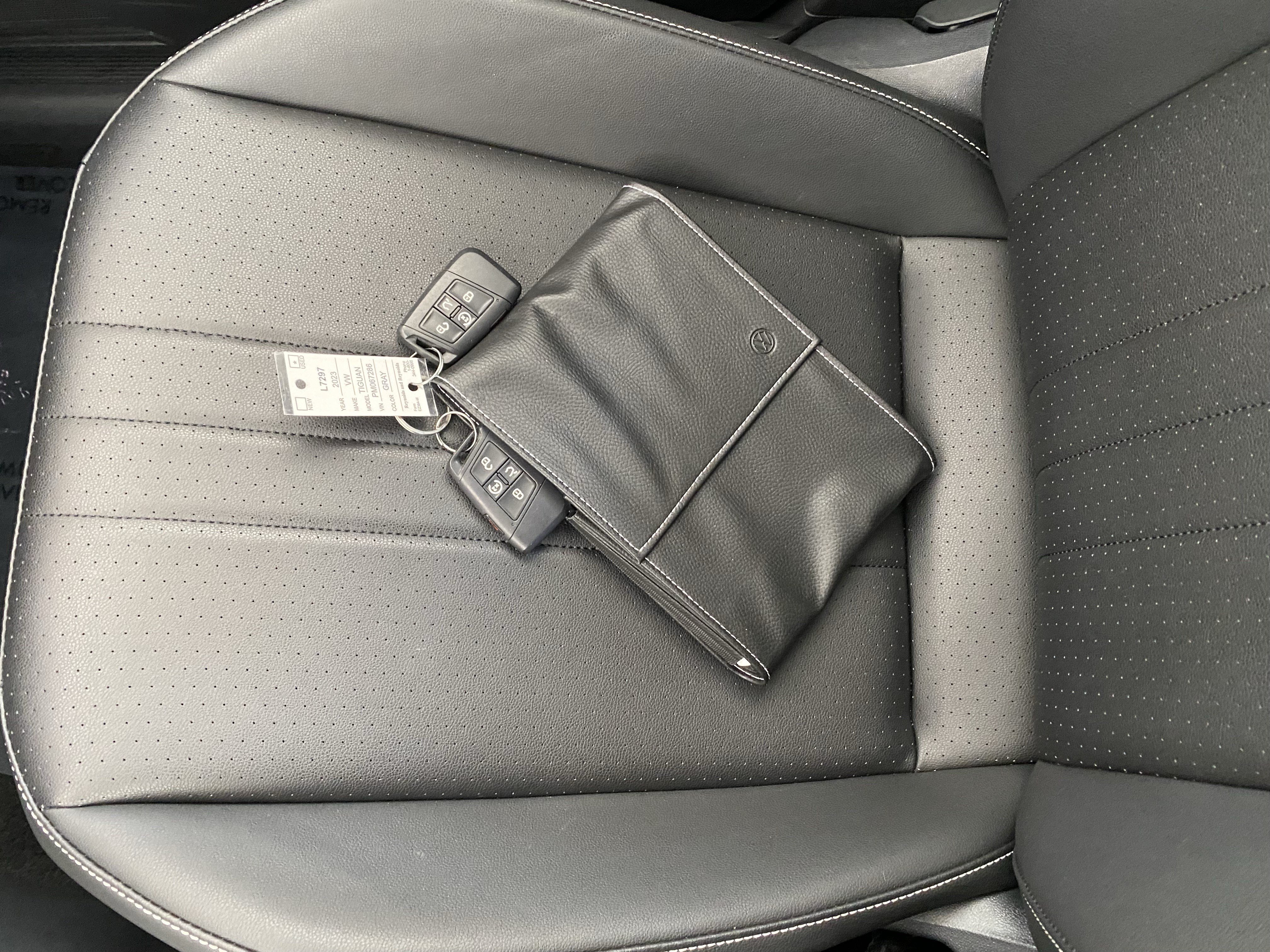 Certified 2023 Volkswagen Tiguan SE AWD/4WD image 9