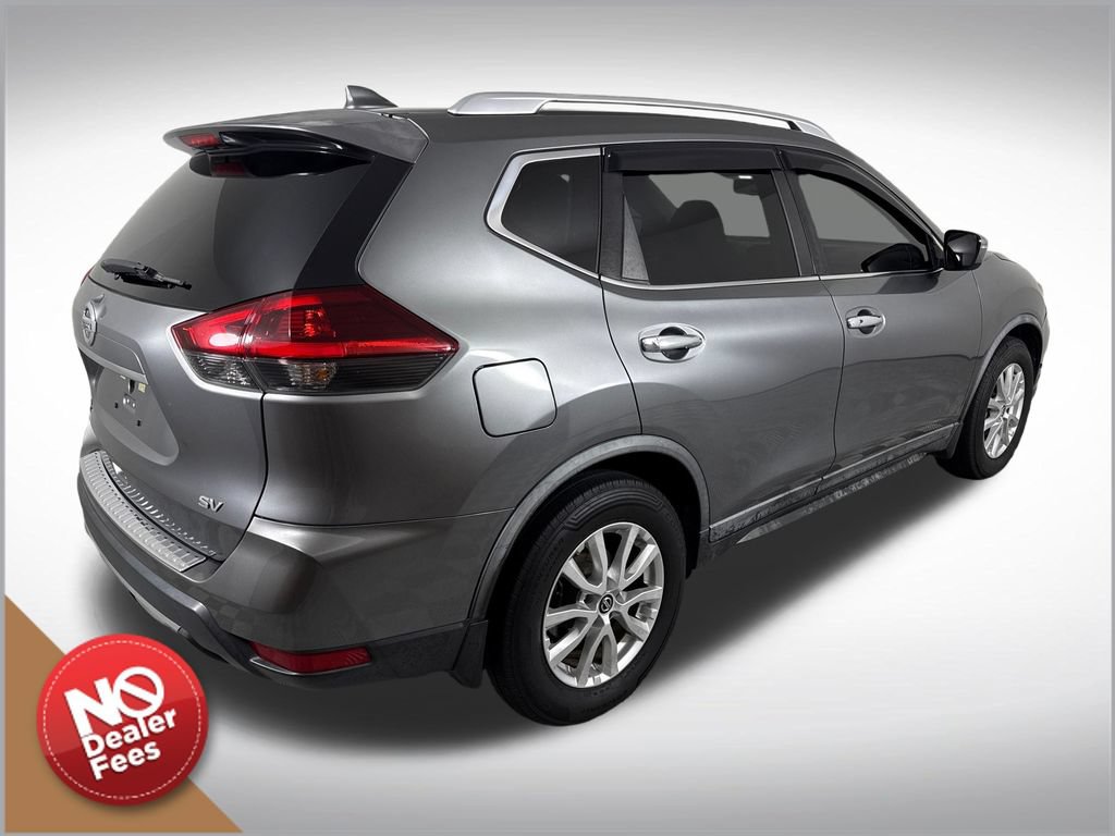 Used 2018 Nissan Rogue SV FWD image 3