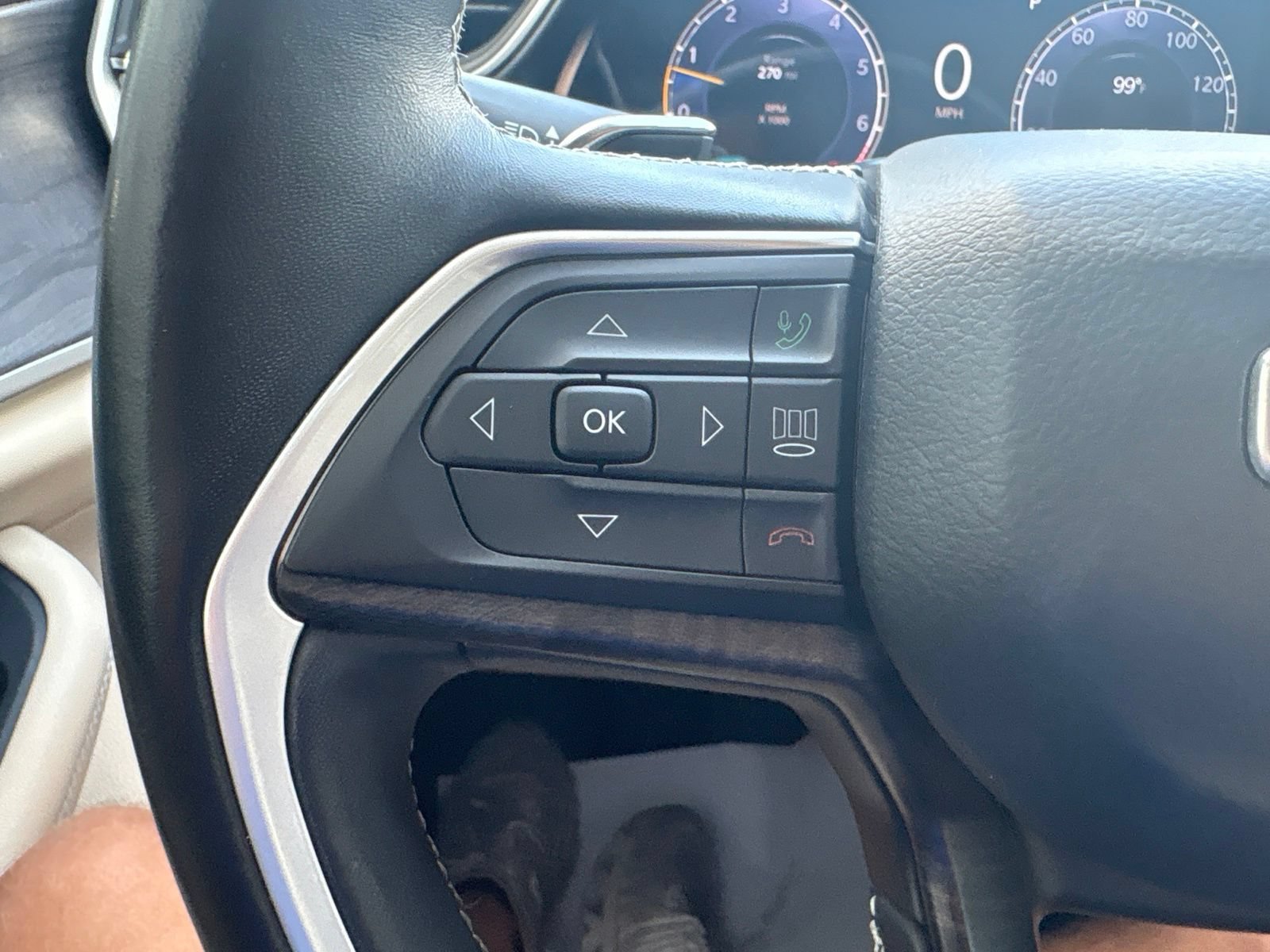 Used 2021 Jeep Grand Cherokee L Limited RWD image 25
