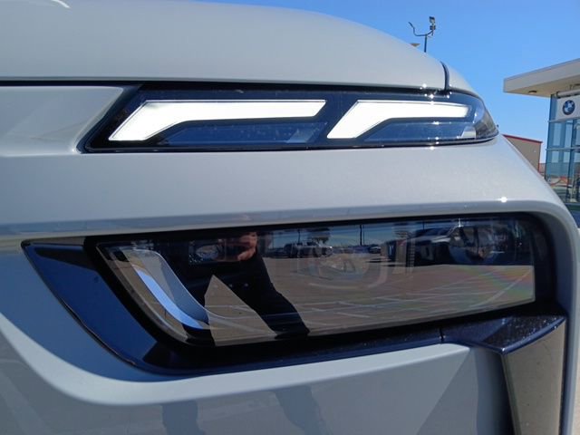 New 2026 BMW X7 xDrive40i w/ M Sport Package AWD/4WD image 4