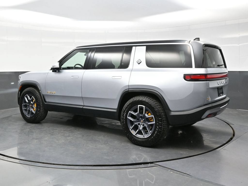 Used 2023 Rivian R1S Adventure AWD/4WD image 4