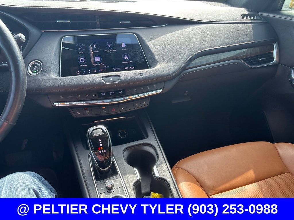 Used 2021 Cadillac XT4 Premium Luxury FWD image 15