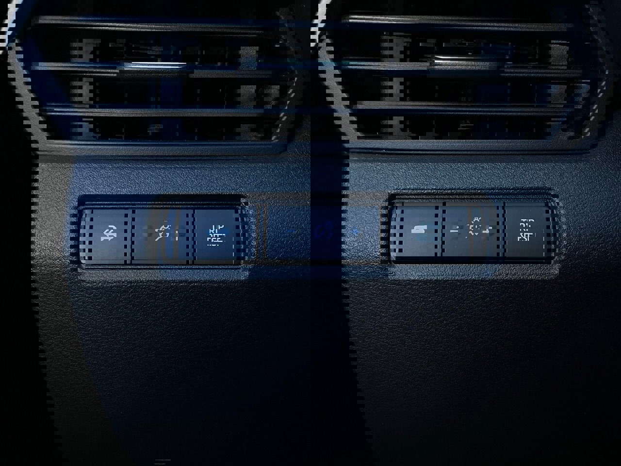 Used 2025 Nissan Altima 2.5 SV image 22