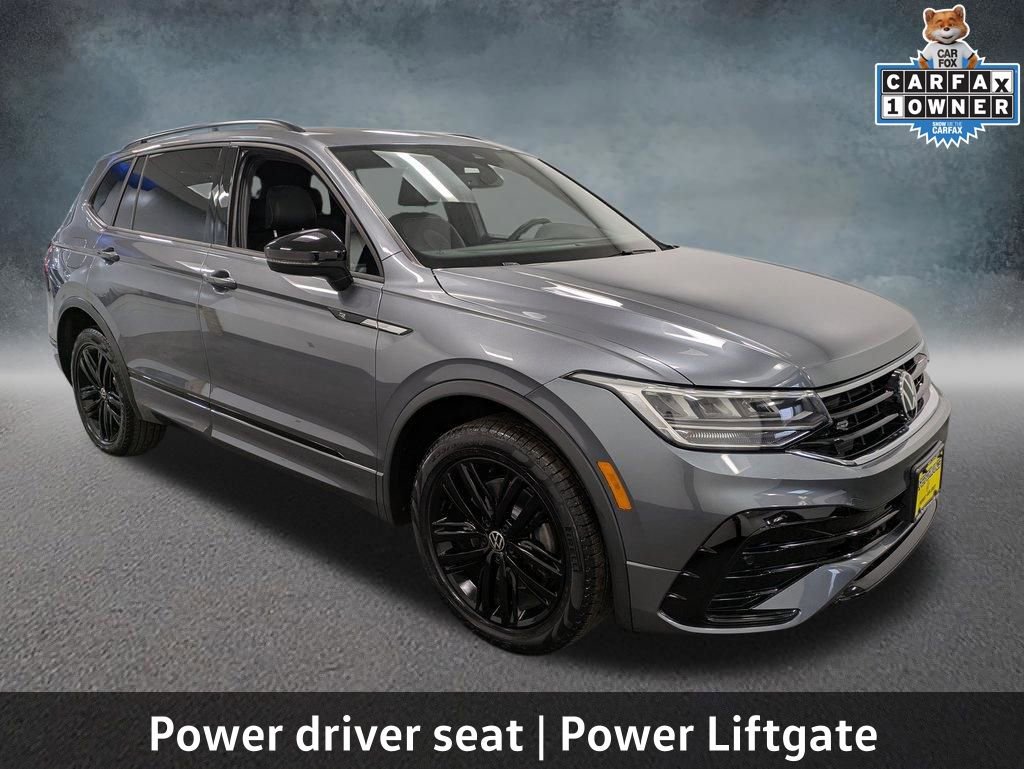 Used 2022 Volkswagen Tiguan SE R-Line AWD/4WD image 3