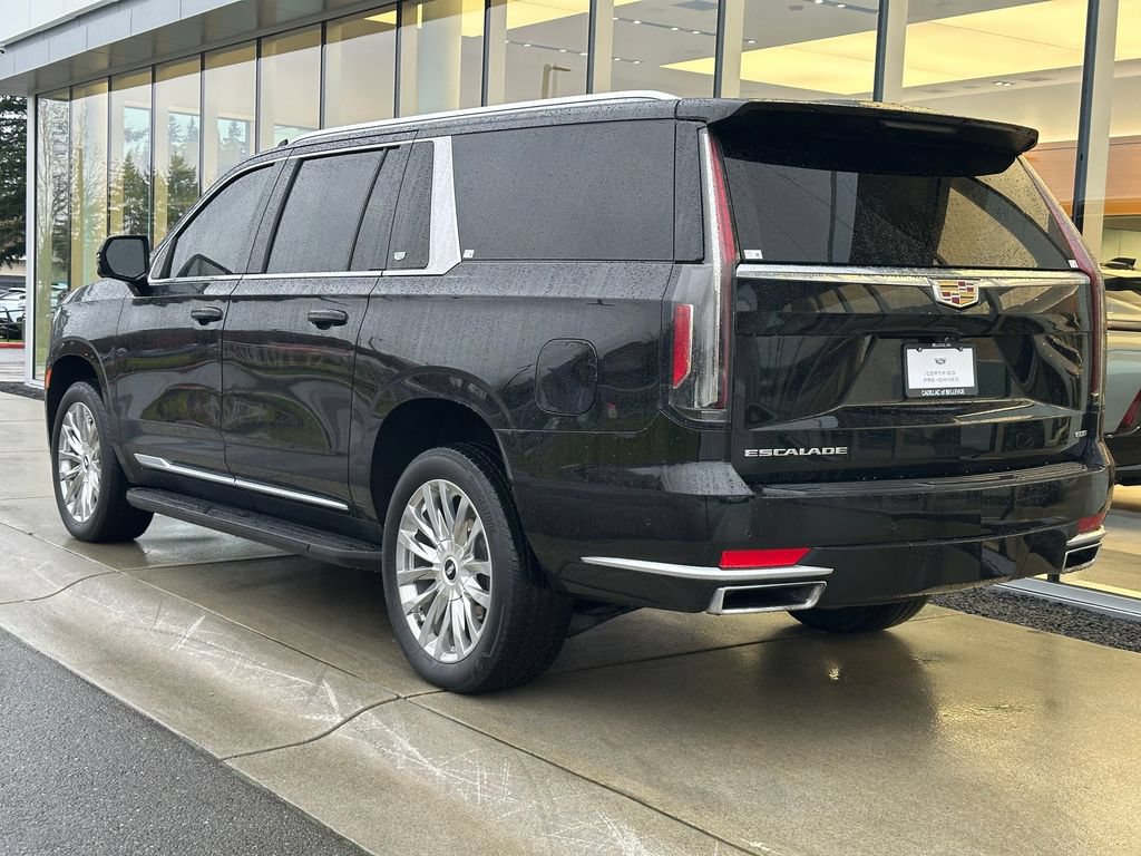 Used 2023 Cadillac Escalade ESV Premium Luxury AWD/4WD image 3