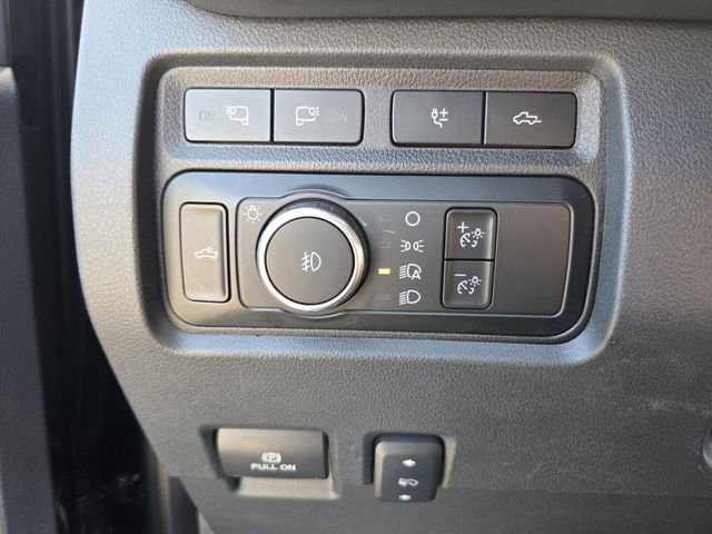 Used 2023 Ford F350 Platinum AWD/4WD image 24