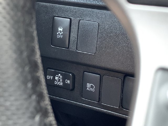 Used 2023 Toyota Tacoma SR5 RWD image 10