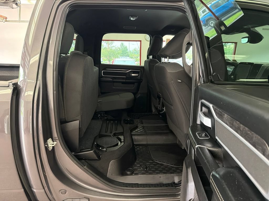 Certified 2024 RAM 2500 Big Horn w/ Night Edition AWD/4WD image 27