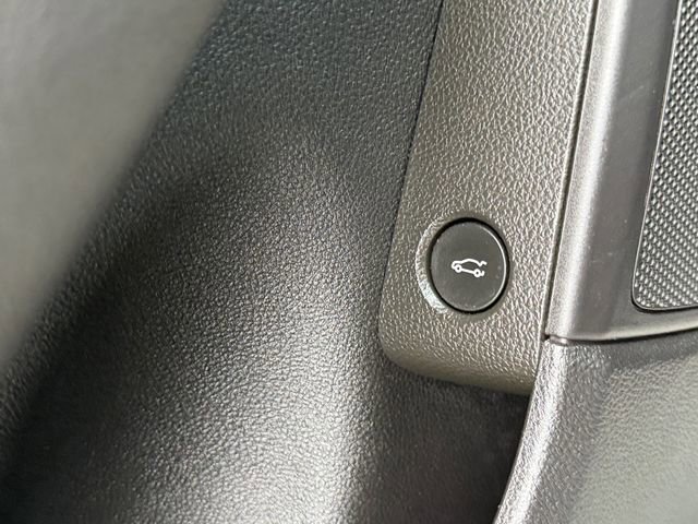 Used 2016 Chevrolet Caprice Police image 18