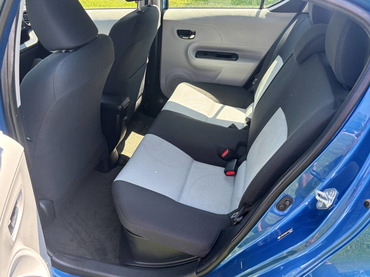 Used 2013 Toyota Prius C Two image 8