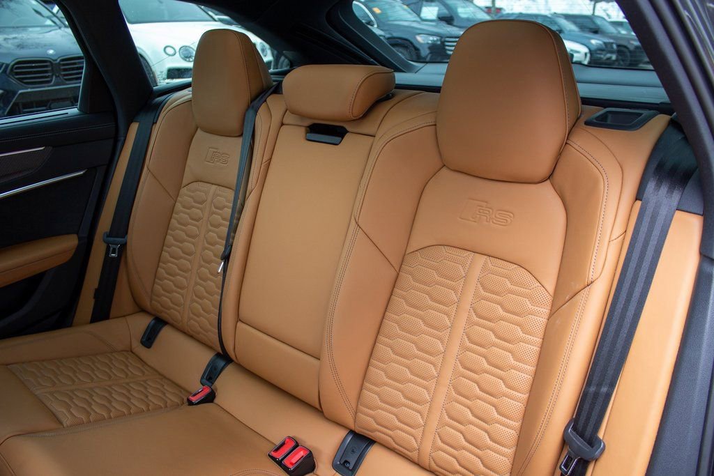 Used 2024 Audi RS 6 performance image 22