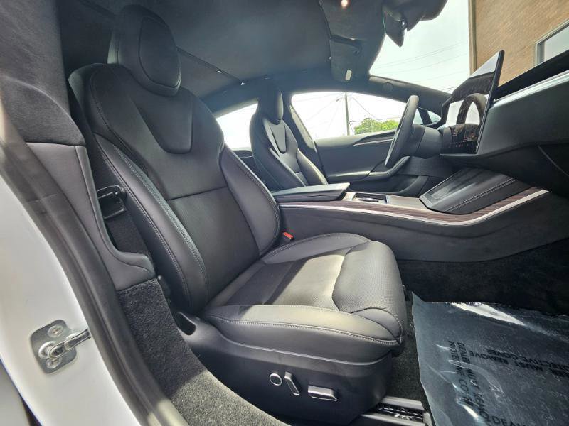 Used 2023 Tesla Model S AWD image 60