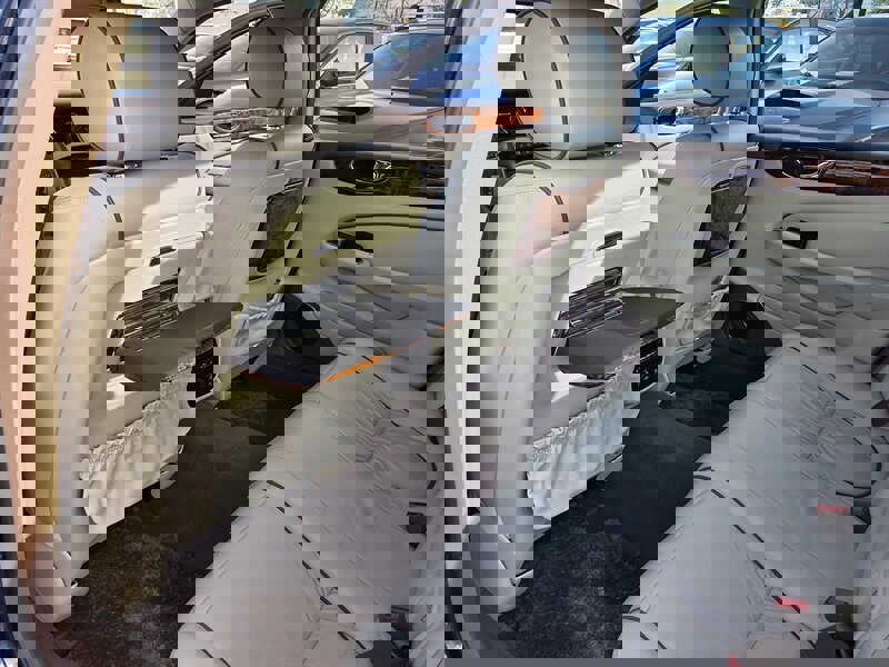 Used 2006 Jaguar XJ8 image 20