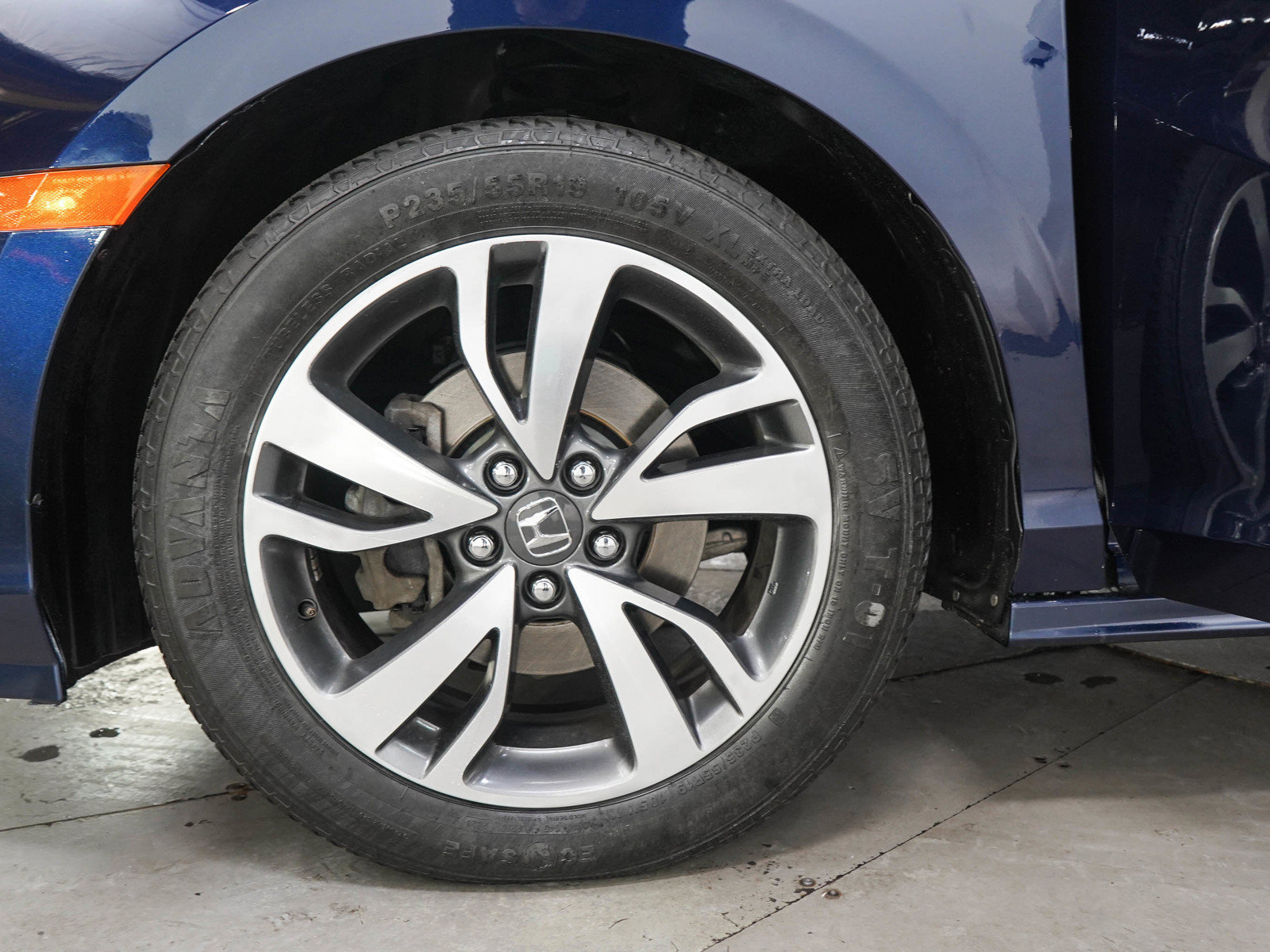 Used 2023 Honda Odyssey Touring image 31