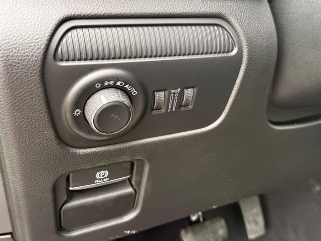 New 2026 Jeep Grand Wagoneer Limited AWD/4WD image 32