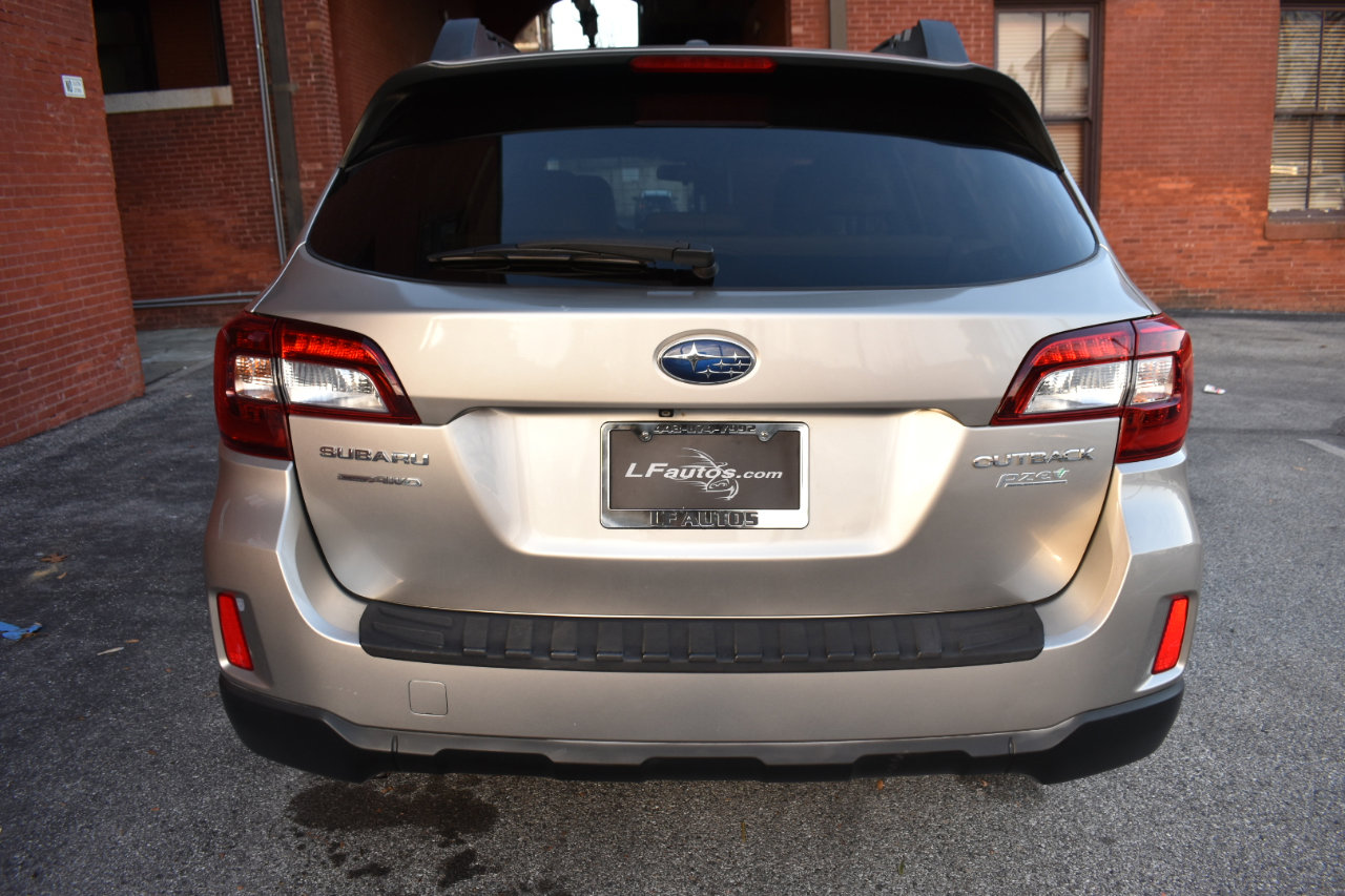 Used 2015 Subaru Outback 2.5i Limited w/ Protection Package #2 image 4