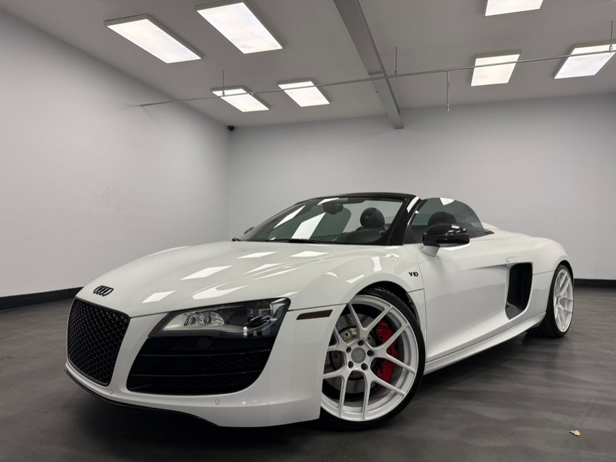 Used 2011 Audi R8 V10 AWD/4WD image 3
