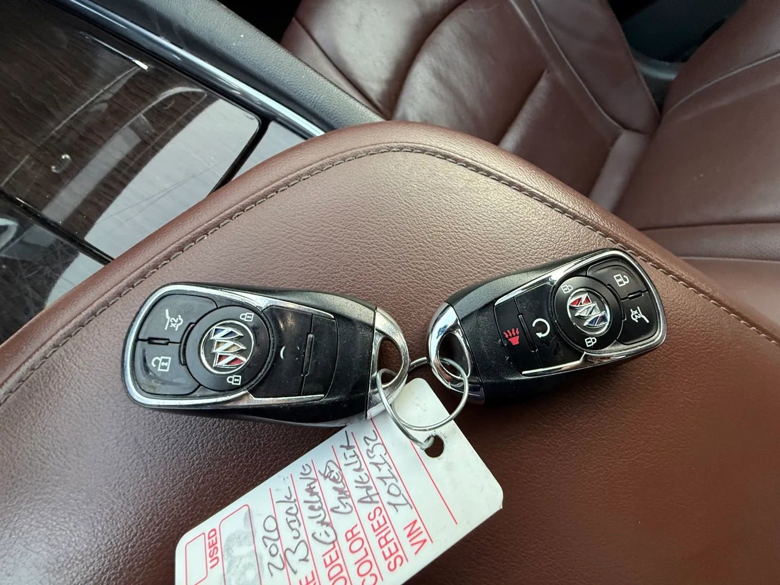 Used 2020 Buick Enclave Avenir w/ Avenir Technology Package image 31