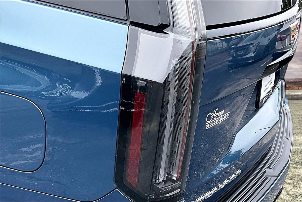 Certified 2025 Cadillac Escalade Sport Platinum AWD/4WD image 23