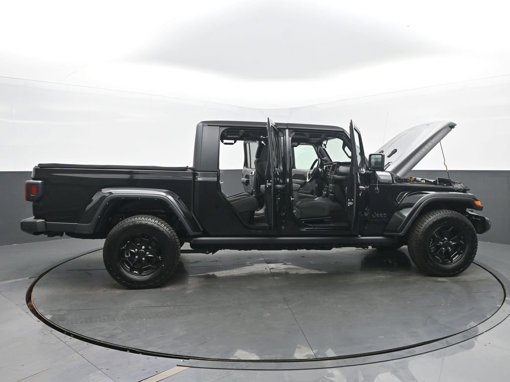 Used 2022 Jeep Gladiator Willys image 56