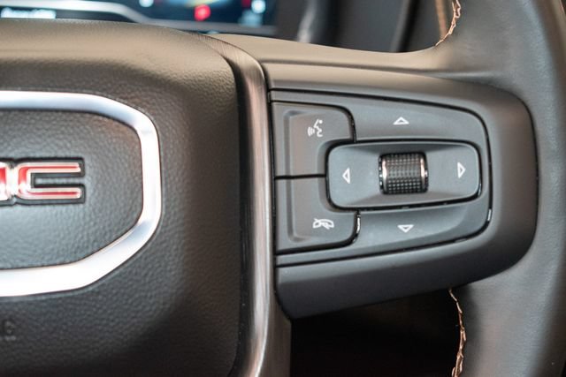 Used 2024 GMC Yukon AT4 w/ AT4 Premium Package AWD/4WD image 27