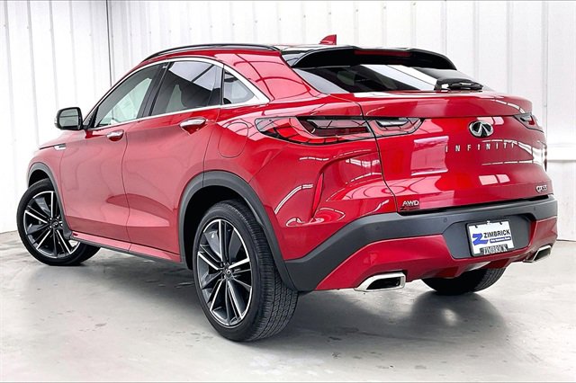 Certified 2024 INFINITI QX55 Essential image 12