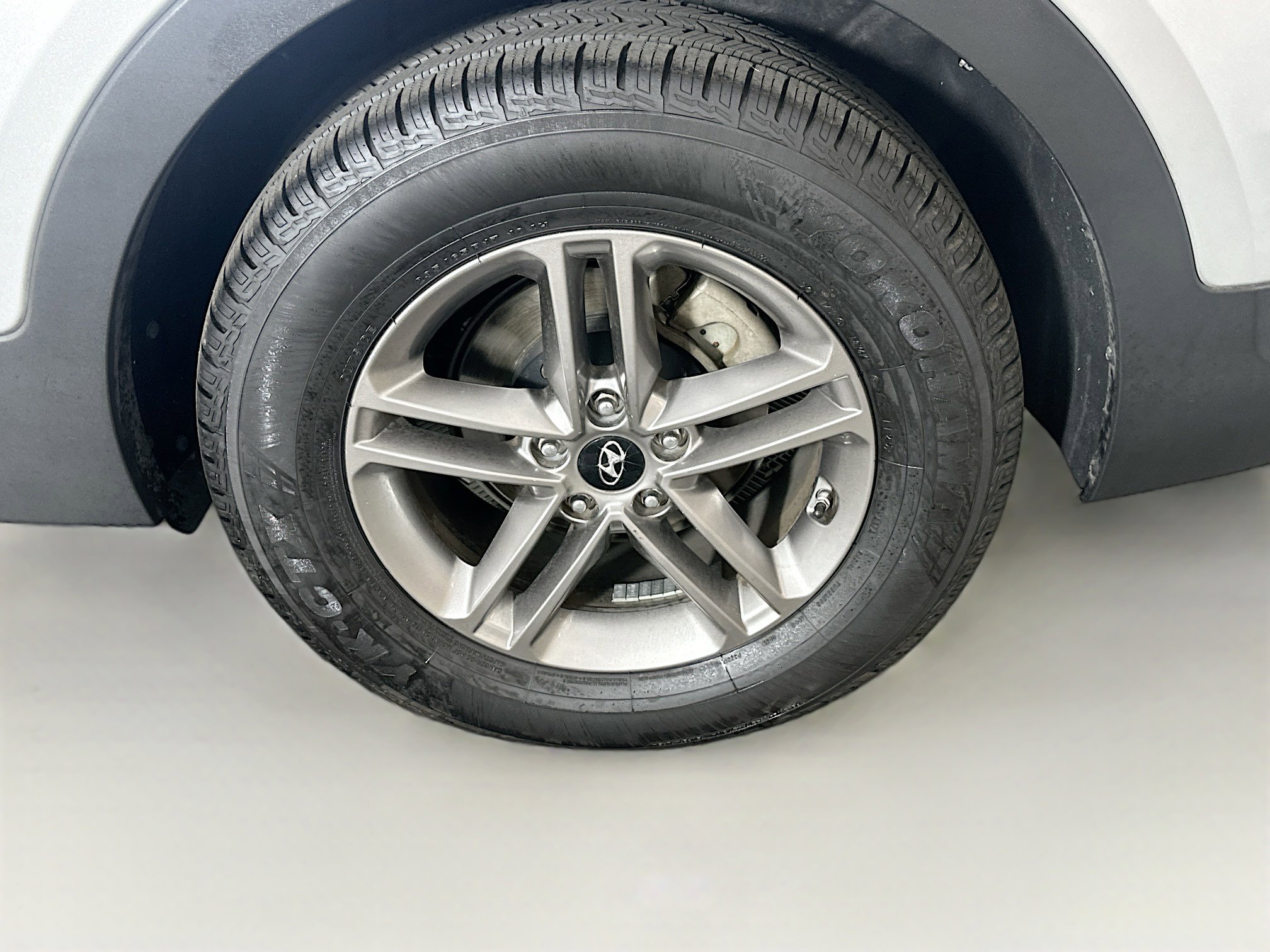 Used 2017 Hyundai Santa Fe Sport FWD image 11