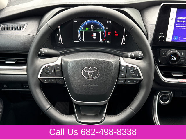 Used 2025 Toyota Grand Highlander AWD image 15