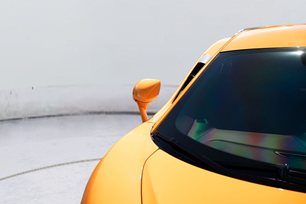 Used 2019 McLaren 600LT RWD image 11