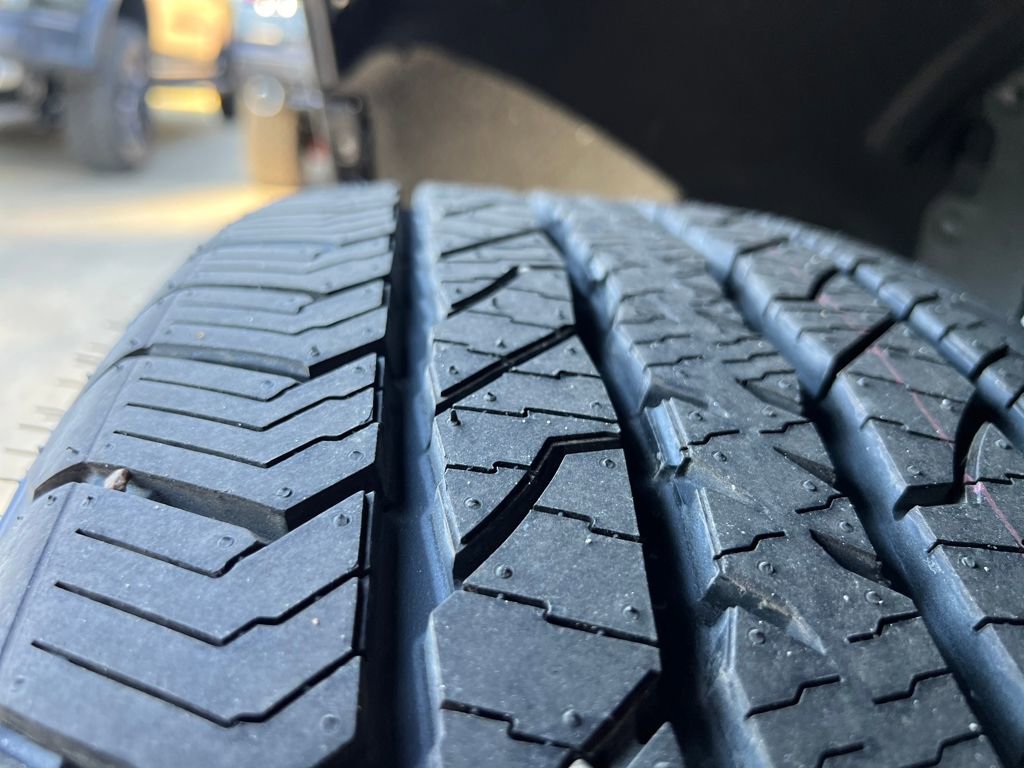 New 2025 Ford F150 Platinum w/ Equipment Group 702A High image 16