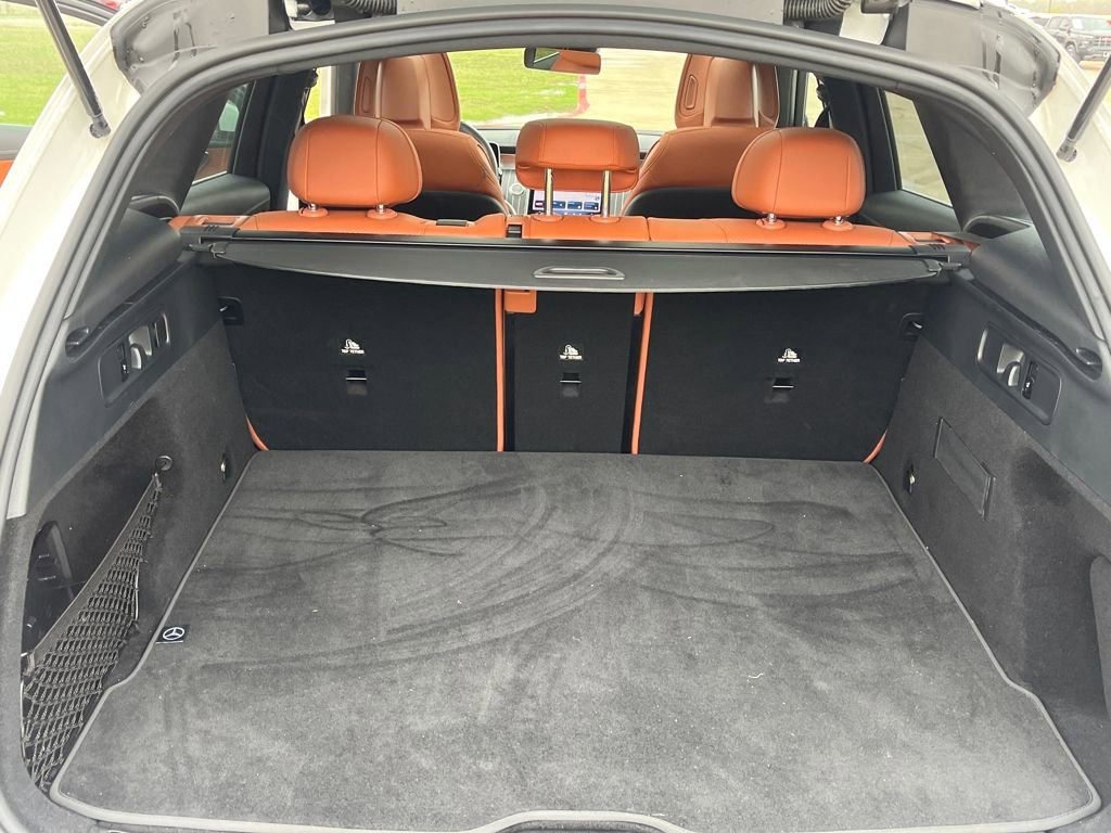 Used 2024 Mercedes-Benz GLC 300 4MATIC image 19