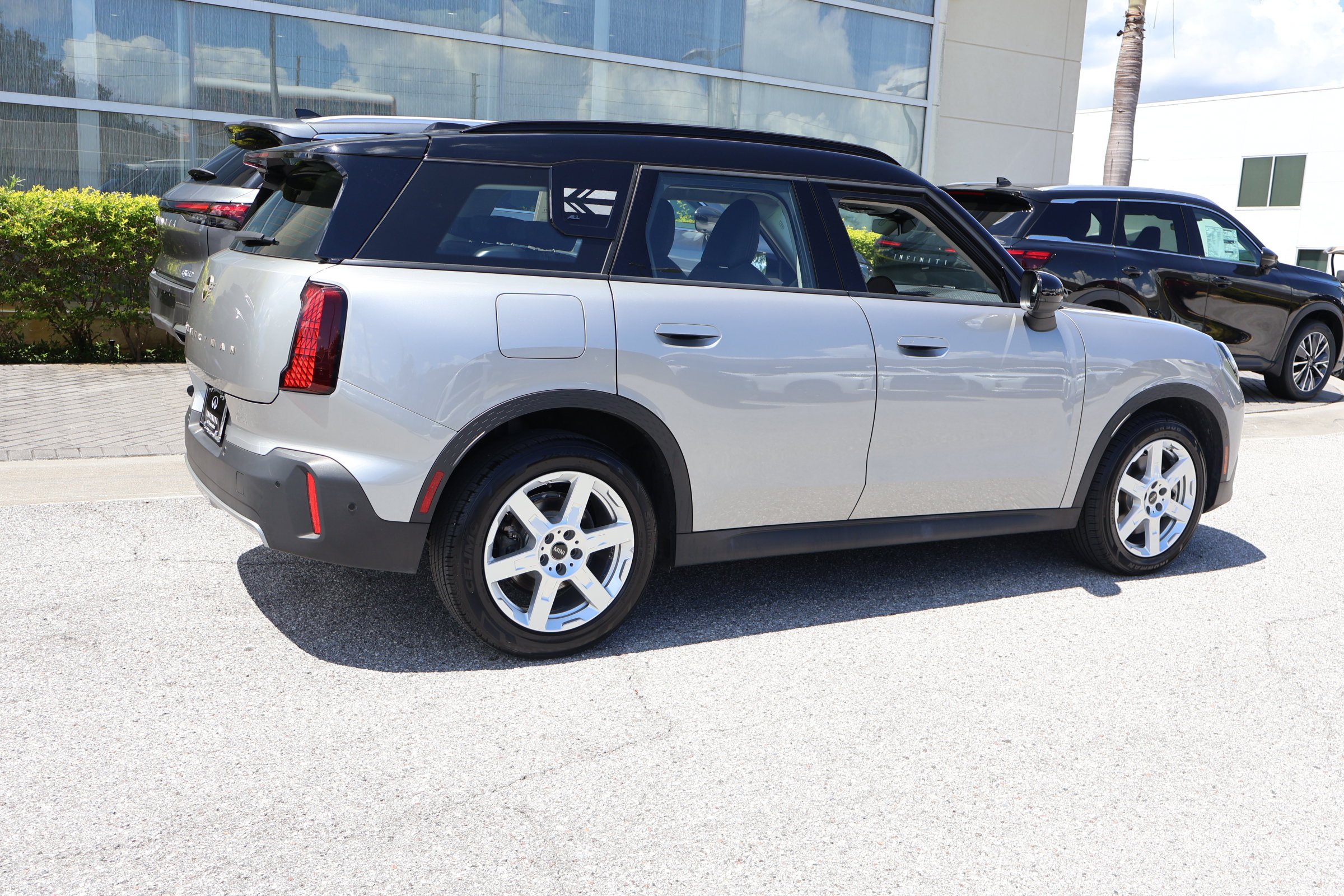 Used 2025 MINI Cooper Countryman S AWD/4WD image 9