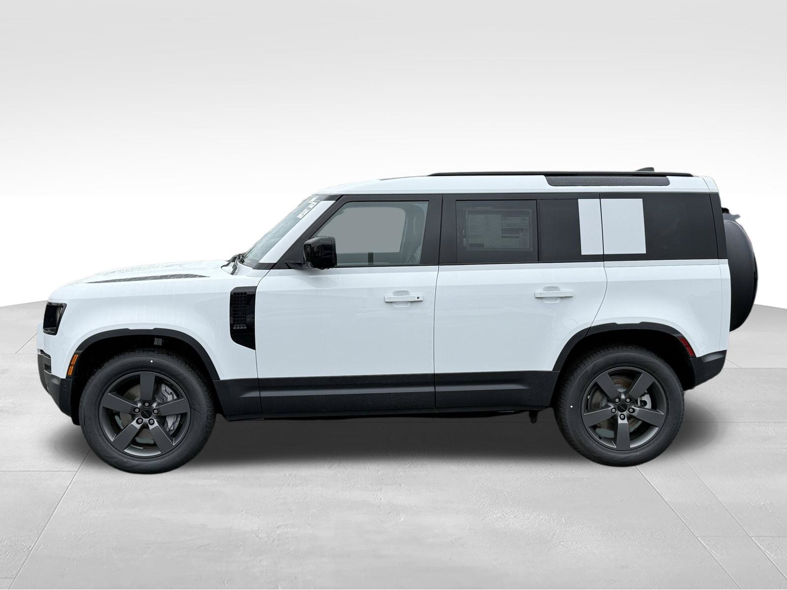 New 2026 Land Rover Defender 110 S AWD/4WD image 2