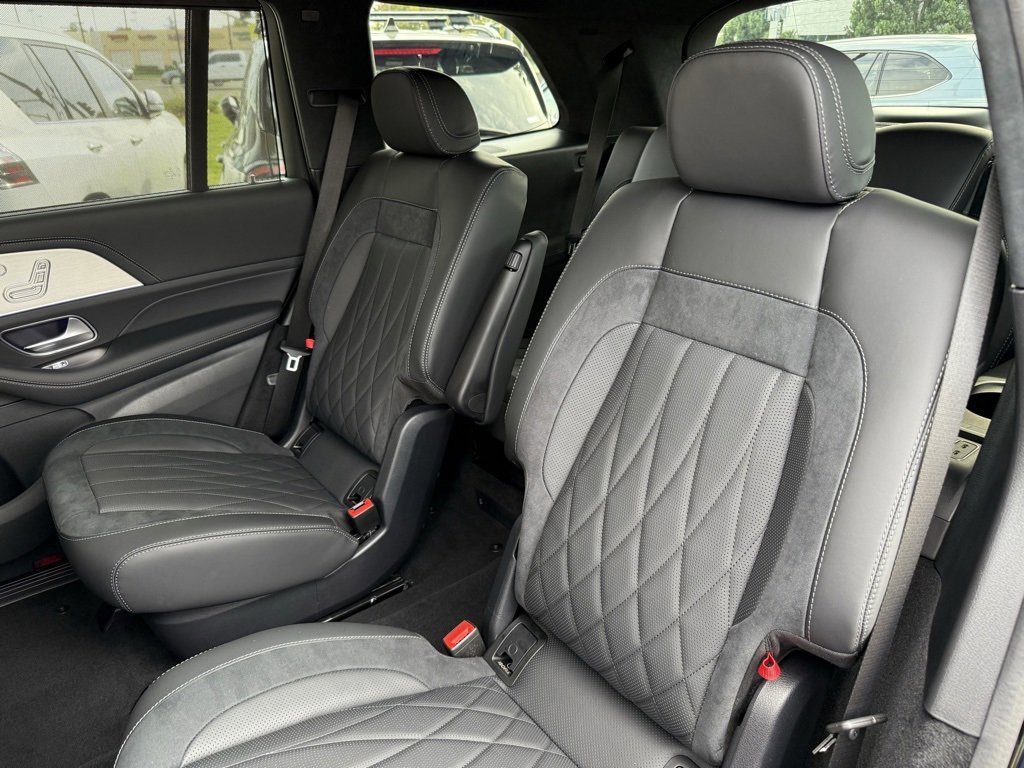 New 2026 Mercedes-Benz GLS 63 AMG 4MATIC image 15