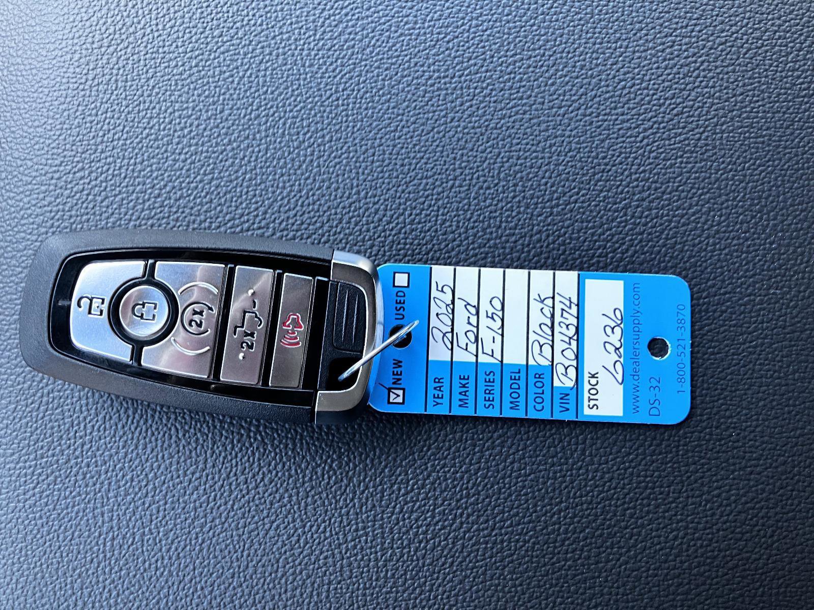 New 2025 Ford F150 Lariat w/ Equipment Group 502A High image 17