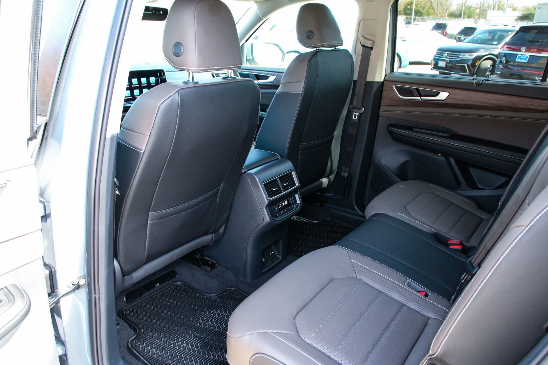 New 2026 Volkswagen Atlas SEL AWD/4WD image 29