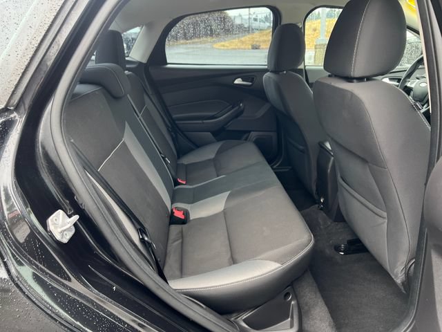 Used 2014 Ford Focus SE FWD image 10