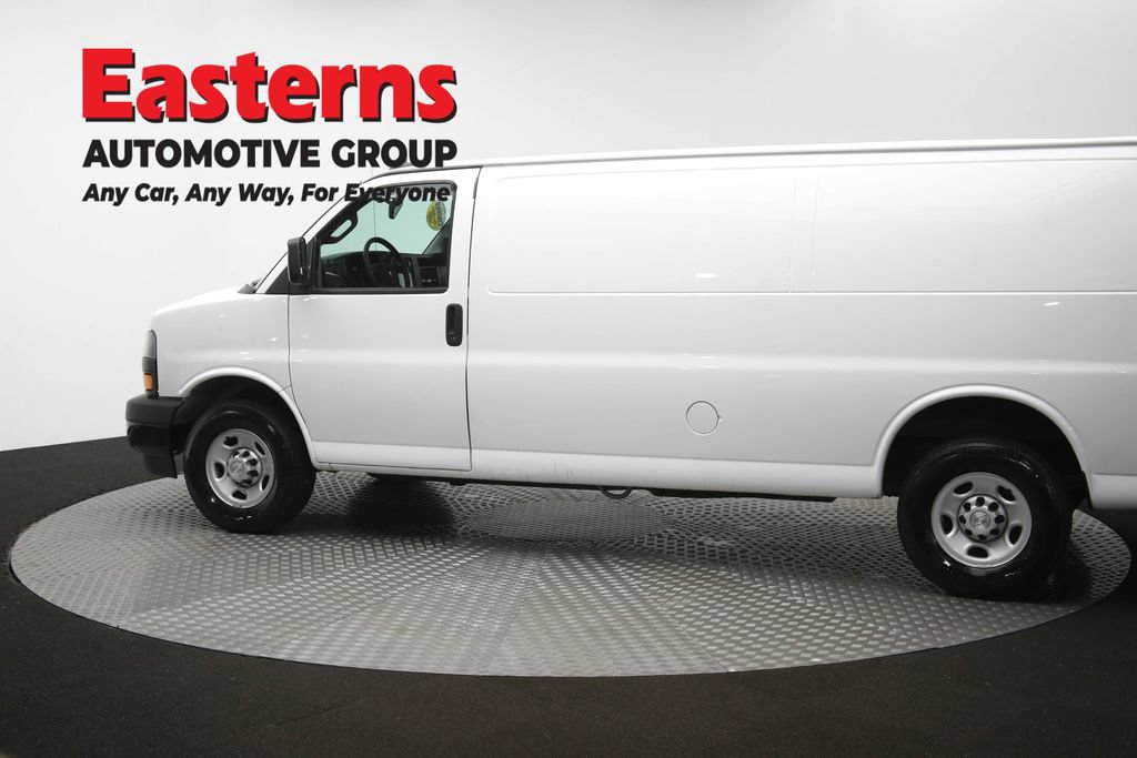 Used 2019 Chevrolet Express 2500 Extended RWD image 59