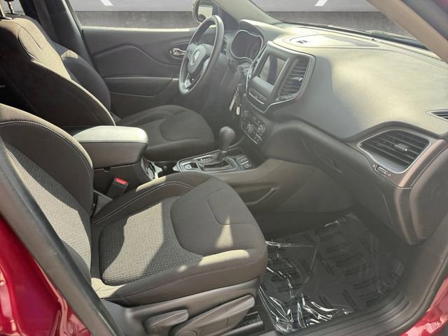 Used 2021 Jeep Cherokee Latitude image 24