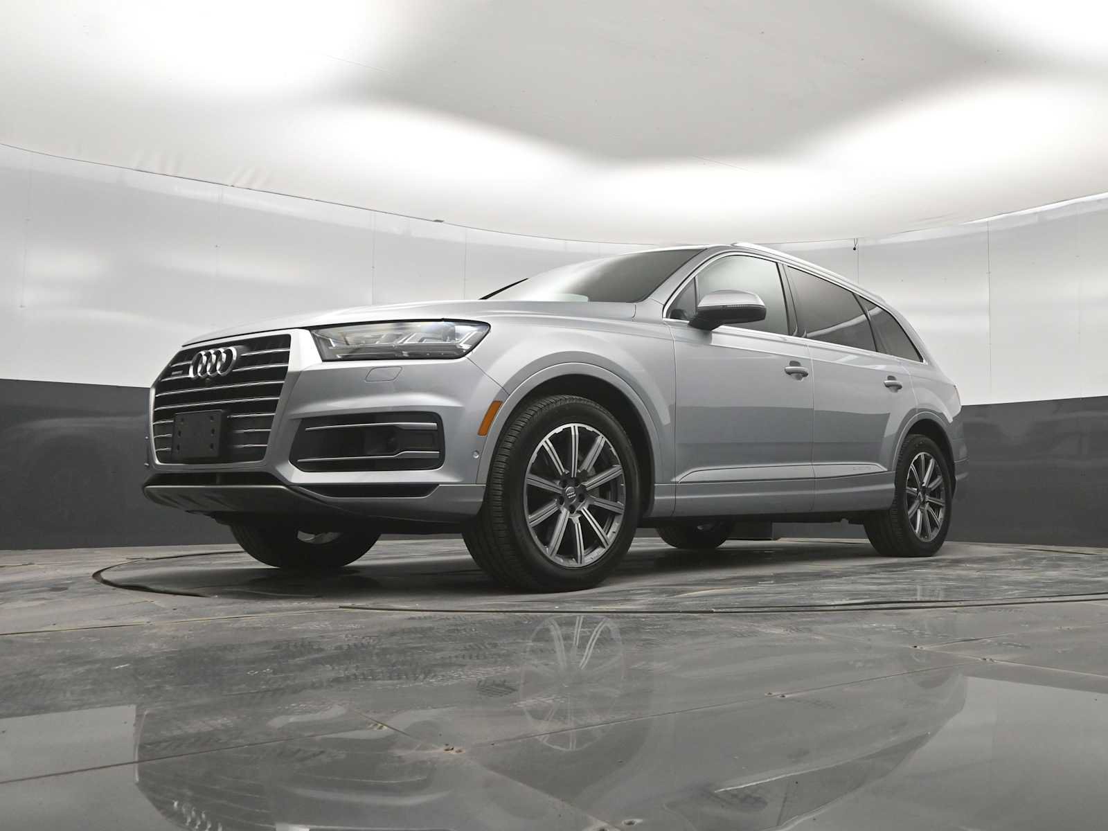 Used 2019 Audi Q7 3.0T Premium Plus w/ Premium Plus Package AWD/4WD image 41
