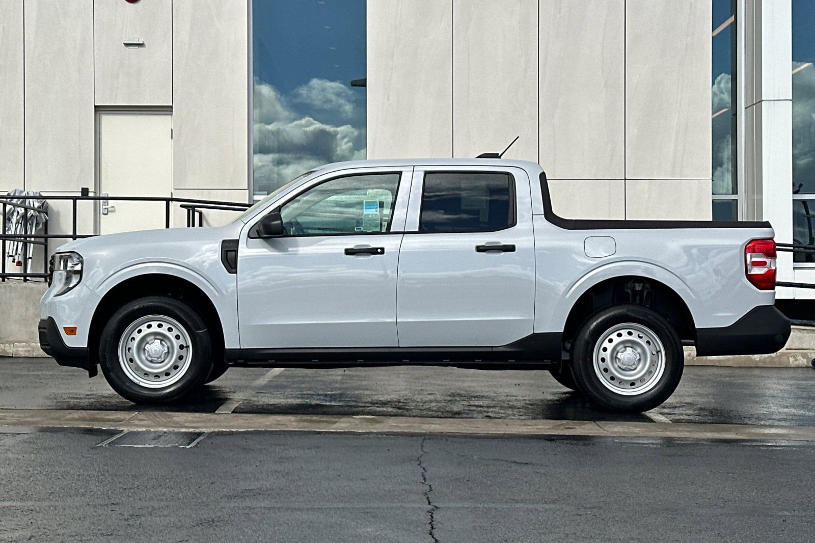 New 2026 Ford Maverick XL image 6