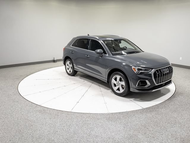 Used 2020 Audi Q3 2.0T Premium Plus AWD/4WD image 30