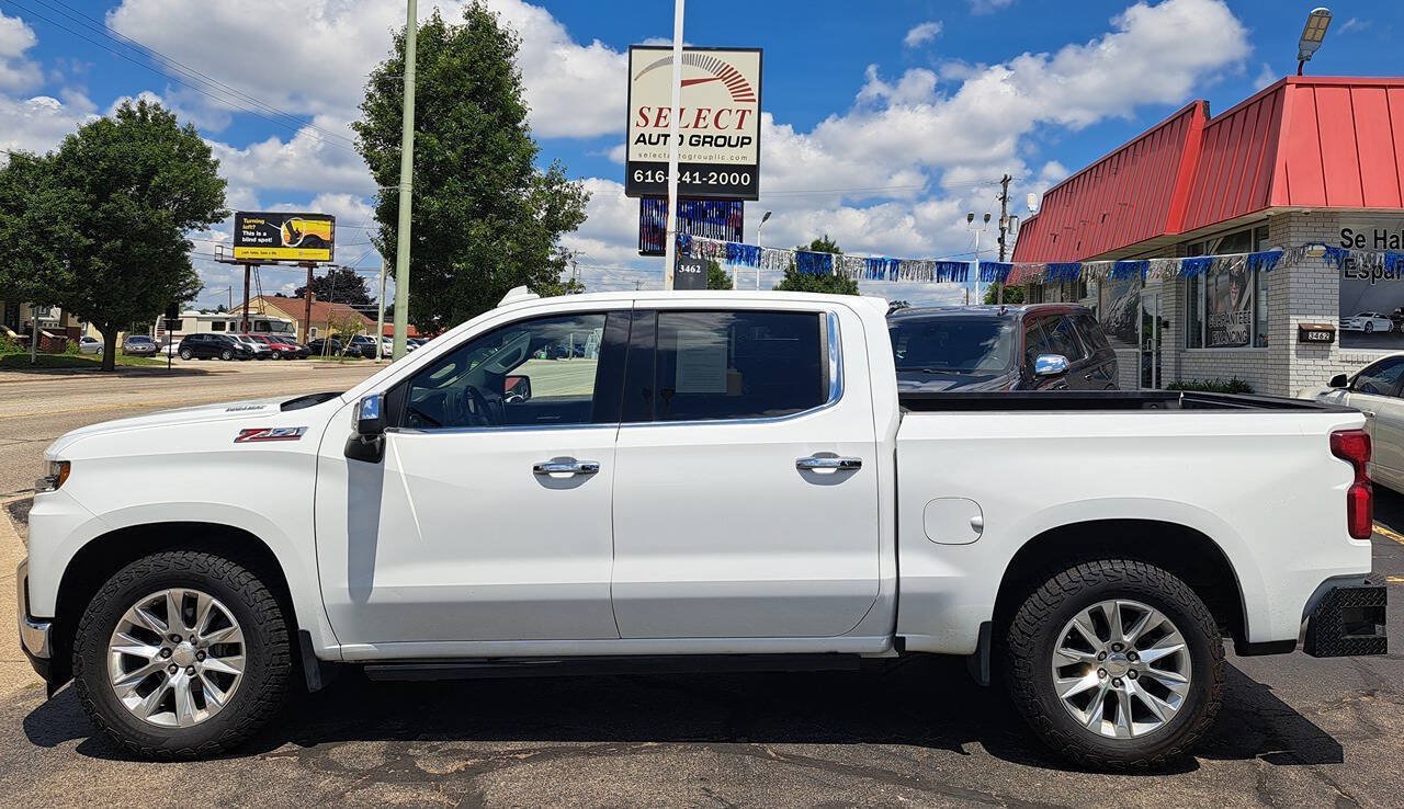 Used 2022 Chevrolet Silverado 1500 LTZ AWD/4WD image 1