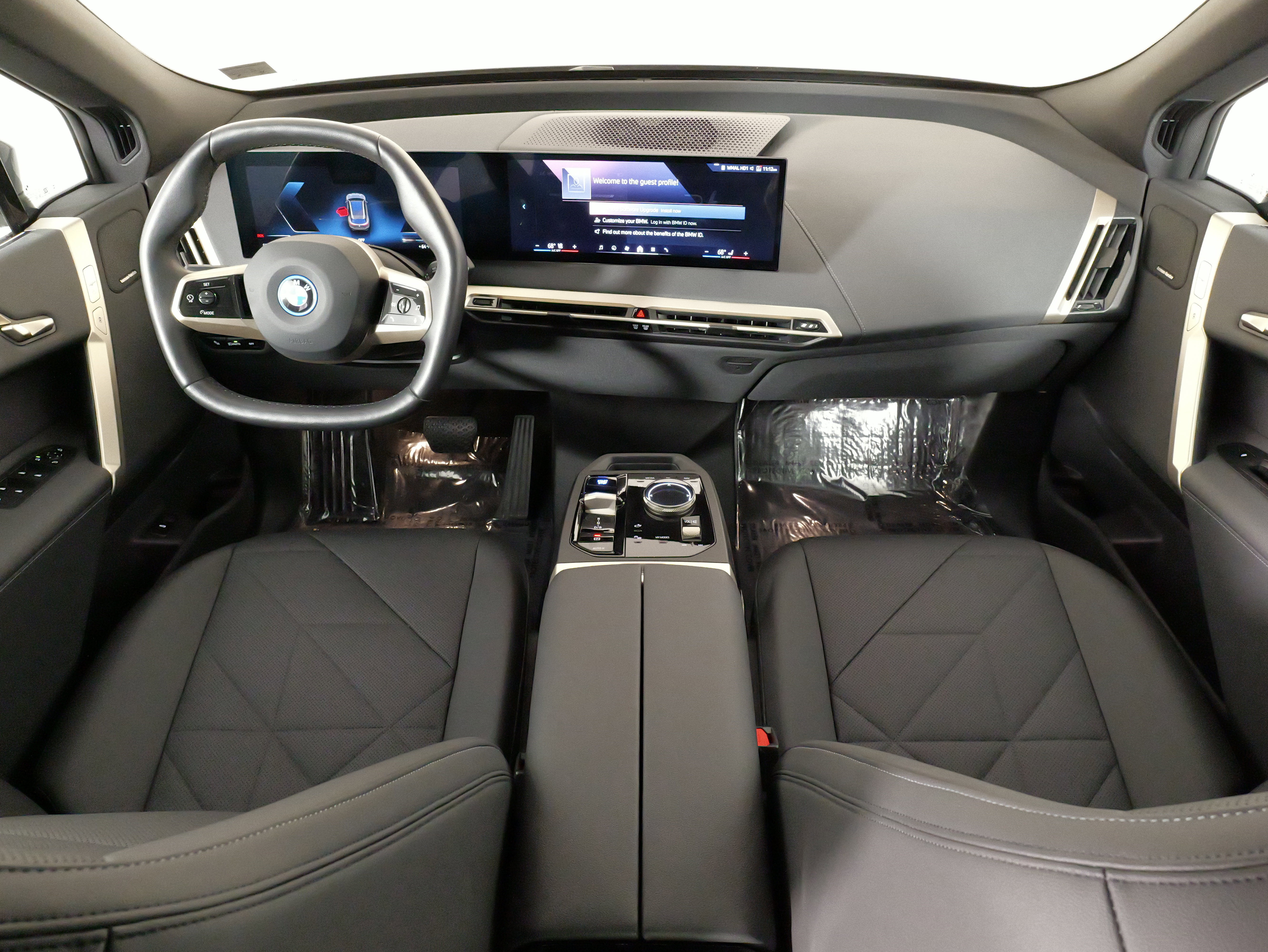 Used 2024 BMW iX xDrive50 image 40