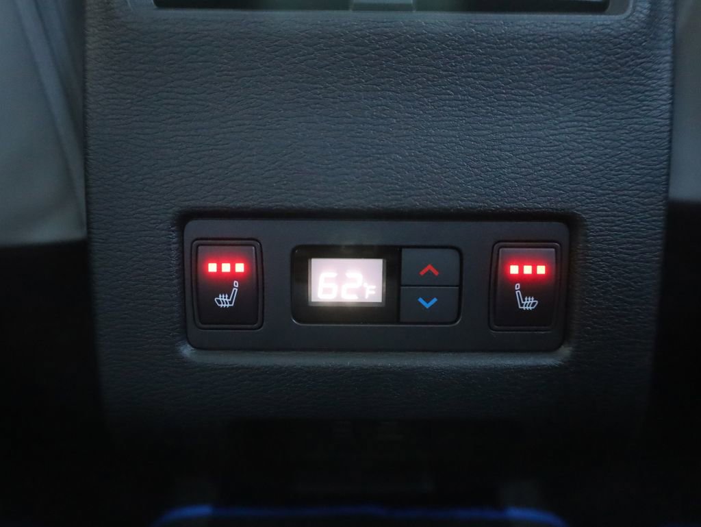 New 2025 Mitsubishi Outlander SEL image 25