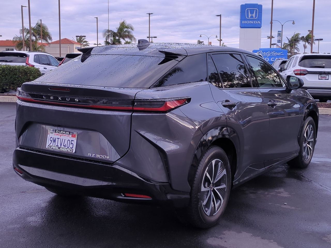 Used 2024 Lexus RZ 300e Premium image 6