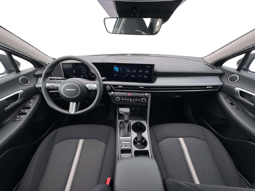 New 2026 Hyundai Sonata SE FWD image 13