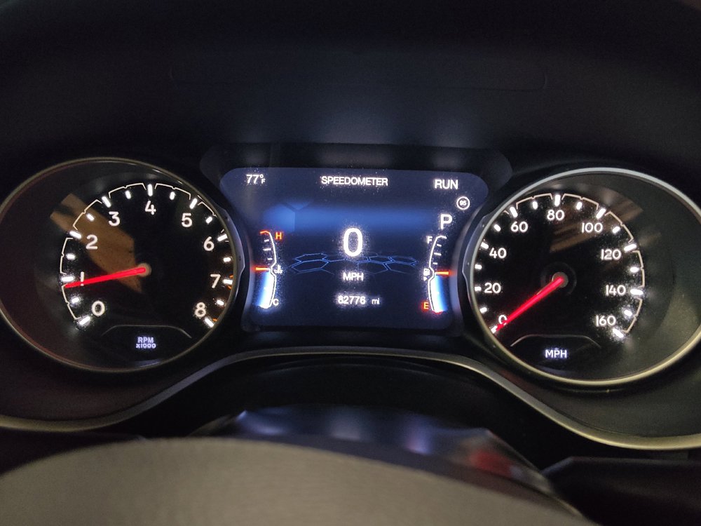 Used 2018 Jeep Compass Latitude w/ Popular Equipment Group FWD image 23